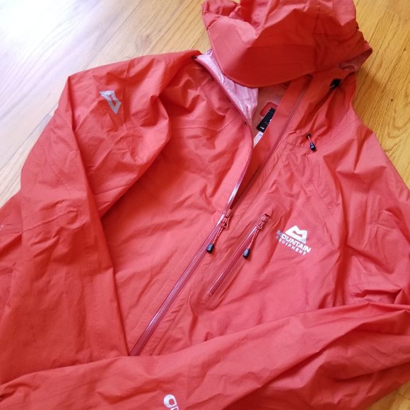 Mountain Equipment Raincoat/Windbreaker - Picture 2 of 7